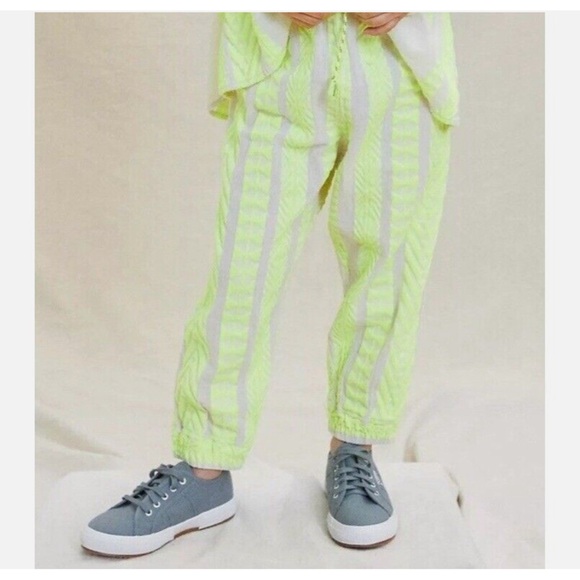 Anthropologie Devotions Twin Petra Embroidered Lime Two Piece Set Size 8/10 NWT - Picture 13 of 16